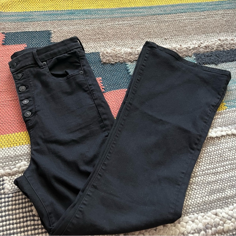 American Eagle Curvy High Waisted Women's Black Flare Jeans